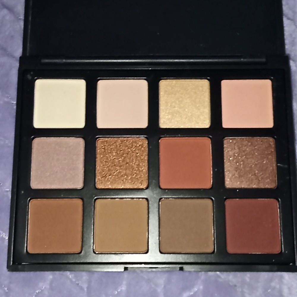 Brownie eyeshadow palette
